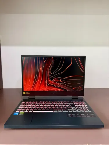 Acer Nitro 5 i5 12500H com RTX 3050
