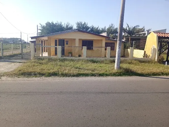 Alugo casa de temporada em cidreira