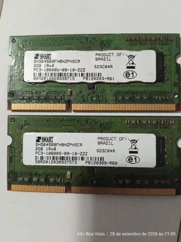 Duas memórias Ram para notebook smart 2 Gb cada 