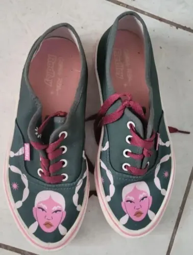 TENIS REDLEY EDIÇÃO ESPECIAL CAMILA ROSA