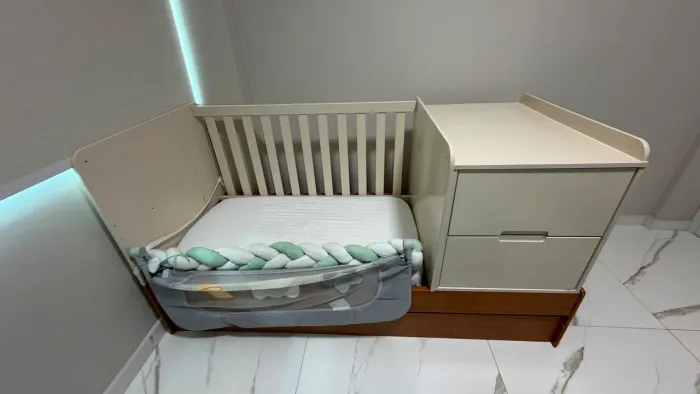 Berço com 1 ano de uso