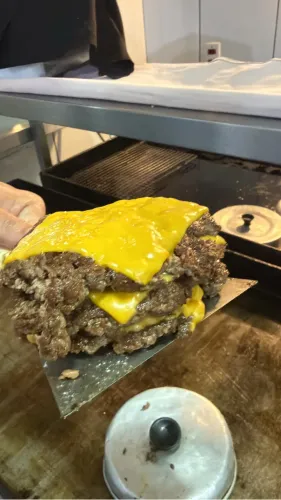 Auxiliar serviços de alimentação! Hambúrguer lanches 