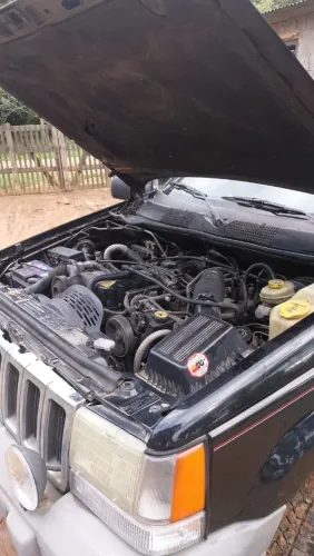 Jeep Grand Cherokee Laredo 4.0 Aut. 1997