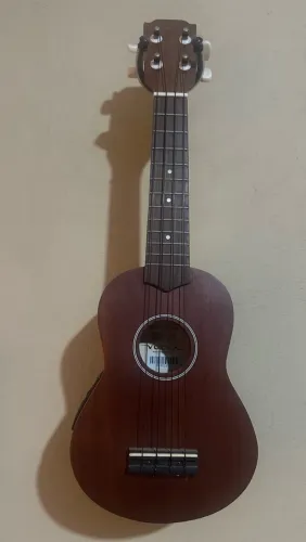 Ukulele elétrico
