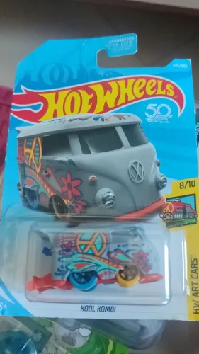 Hot Wheels Kool Kombi Volkswagen - HW Art Cars 2018 (Lacrado)