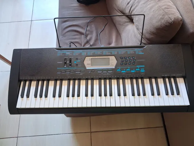 Teclado Casio CTK-2100