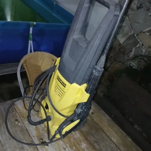 LAVADORA DE PRESSÃO KATCHER K2 127V com mau contato