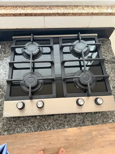Cooktop a Gás Fischer 4 Bocas Platinium com Trempe de ferro fundido Mesa Aço Bivolt