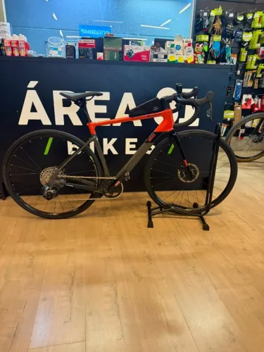 Bicicleta Swift Univox GR Evo Disc TAM: 51 e 54