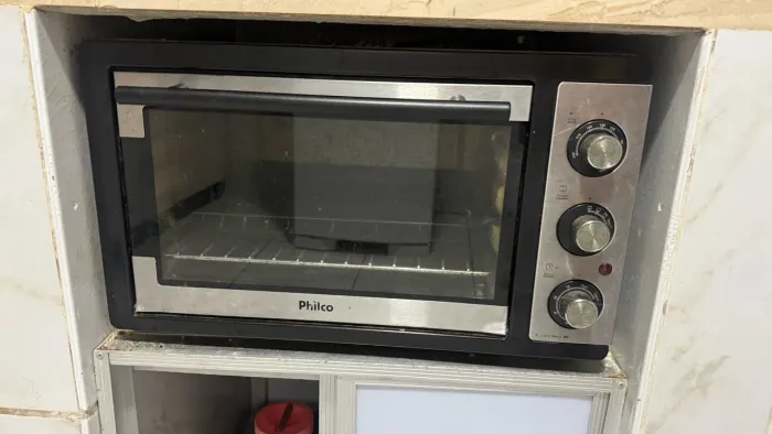Forno elétrico Philco 