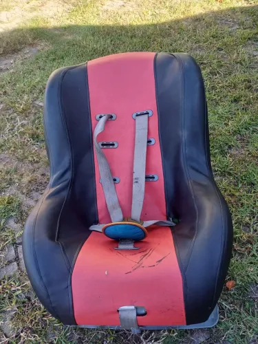 Cadeira de bebê/criança para carro