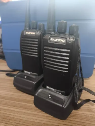 Rádio Comunicador Baofeng bf-777s