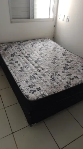 Quarto mobiliado 