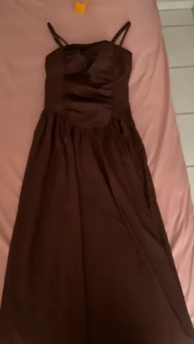 VESTIDO MARROM