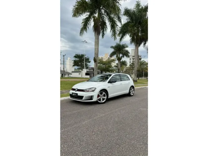 Volkswagen Golf GTI 2.0 2015