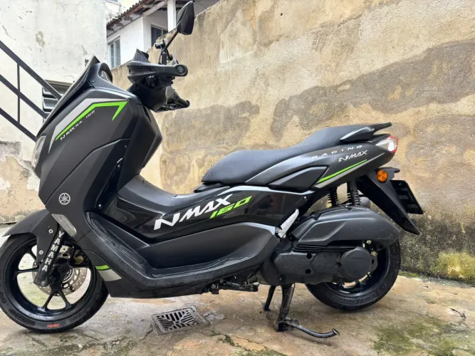 Nmax 2022 preta