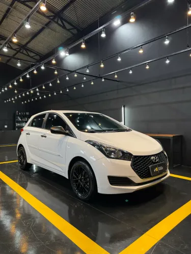 Hyundai HB20 Unique 1.0 Flex 12V Mec. 2019