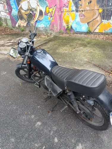 Suzuki 125