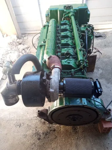 Motor MWM 6 cilindros Turbinado Marítimo