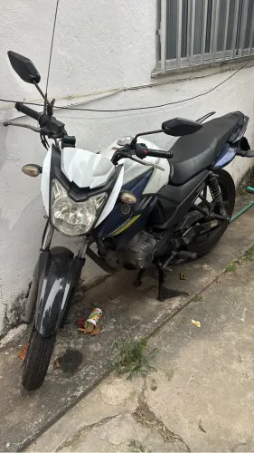 Vendo moto fazer 150 2021