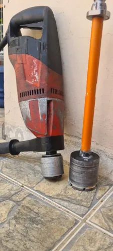 Perfuratriz Hilti
