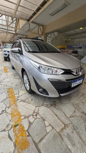 Toyota Yaris XL Sedan 1.5 Flex 16V 4P Aut. 2019