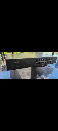 Vendo um swicth TP-LINK 16 portas gigabit