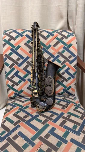 Sax Alto Maghentus Zeradoo
