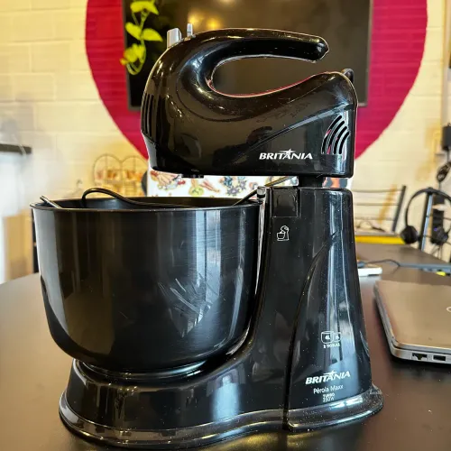 batedeira britania 350w perola maxx