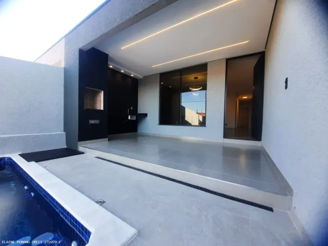 Casa para Venda em Sorocaba, Jardim Simus, 2 dormitórios, 1 suíte, 2 banheiros, 2 vagas