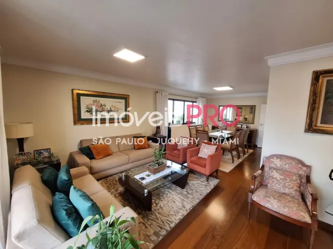 Apartamento reformado, 1 por andar na Vila Olímpia!