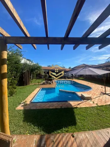 Seu lazer dentro da cidade, Chácara incrível à venda no Vale do Igapó - Bauru - SP/ Aceita