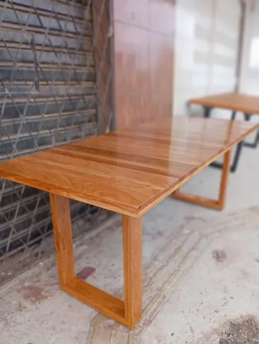 ? Mesa em Madeira Maciça - 2,00m x 0,80m | Acabamento Premium ?