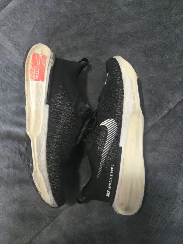 Tênis Nike Invincible 3 Zoomx