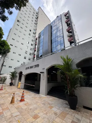 Sala em prédio comercial na Av. Nazaré com 3 ambientes