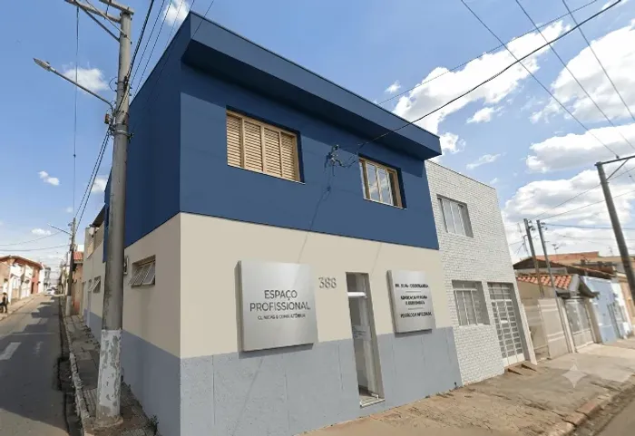 Salão Comercial 200m² para Alugar - Esquina Centro Itapetininga