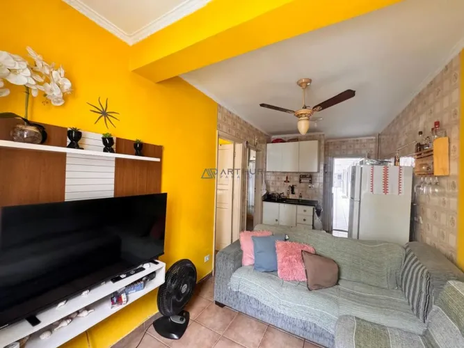 Apartamento à venda em Praia Grande no Canto do Forte com 02 Dormitórios