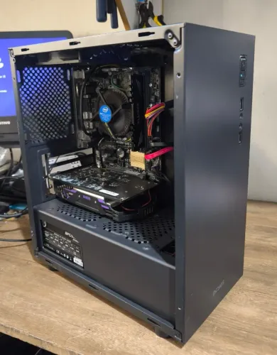 PC Gamer i5 7 Ger / 8 GB Ram / 120 GB SsD + 500 GB HD / 4 GB Placa de Video / 550 Watts
