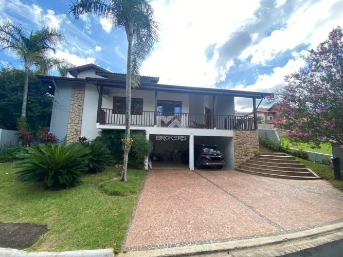Casa térrea à venda no Condomínio Recanto dos Paturis em Vinhedo - SP