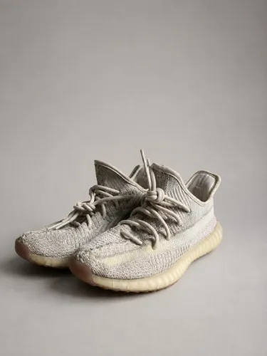 Adidas Yeezy boost 350 v2 CITRIN (preço negociável)