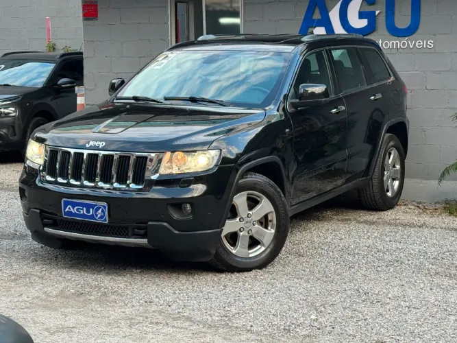 Jeep Grand Cherokee Limited 3.0 TB Dies. AUT 2013