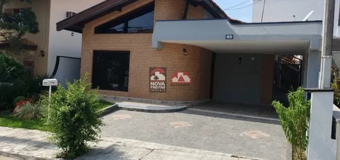 Casa Condomínio em Caçapava