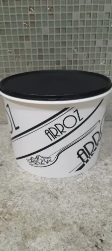 Pote Tupperware grande 5.5l para arroz 23x18
