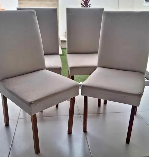 Conjunto de 4 cadeiras de jantar
