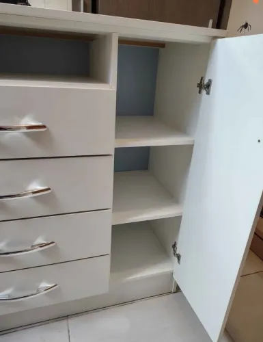 Cômoda MDF novo