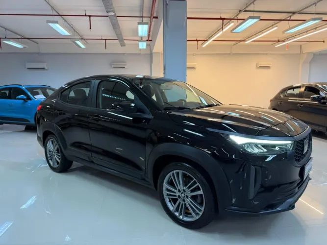 Fiat Fastback 1.0 200 Turbo Flex AUT 2025