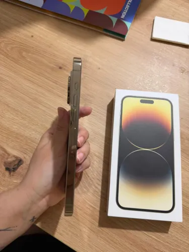 iPhone 14 Pro Max 