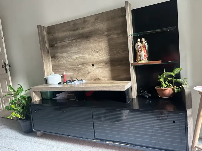 VENDO RACK PARA SALA EM BOM ESTADO DE USO