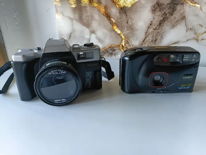 Câmeras Analógicas de Filme 35mm ? Yashica MD-90 + 2000N