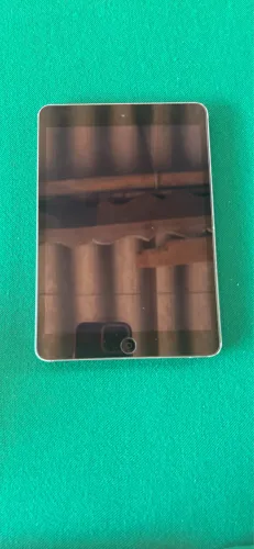 Vende se IPad Mini 2